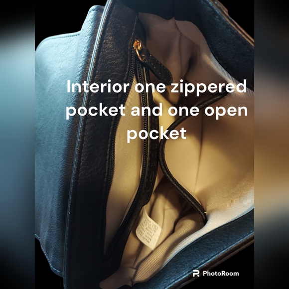 Lauren Conrad Black Crossbody Purse - Picture 6 of 13